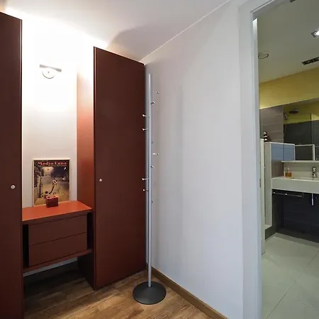 Apartment Gracia Terrace Design Barcelona