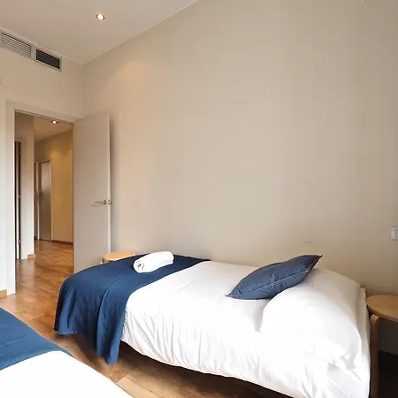 Gracia Terrace Design Apartment *